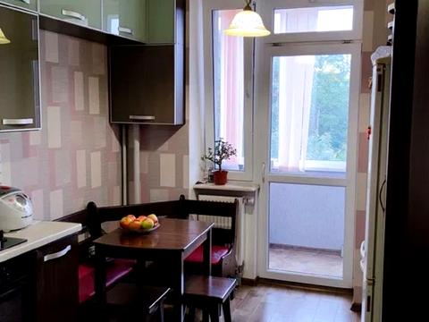 квартира за адресою Червоної Калини просп., 65