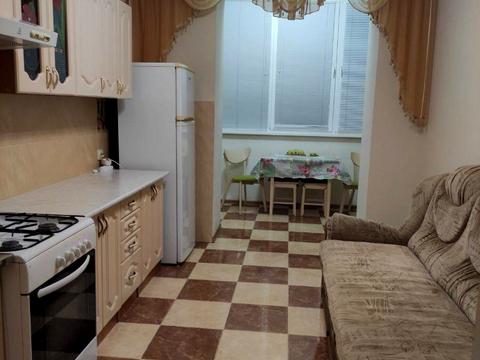 квартира за адресою Зарічанська вул., 11л