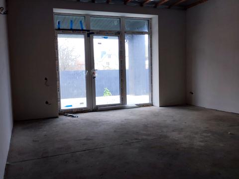 будинок за адресою Левка Семиренко