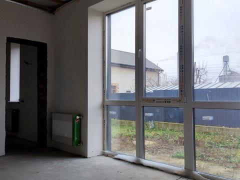 будинок за адресою Левка Семиренко