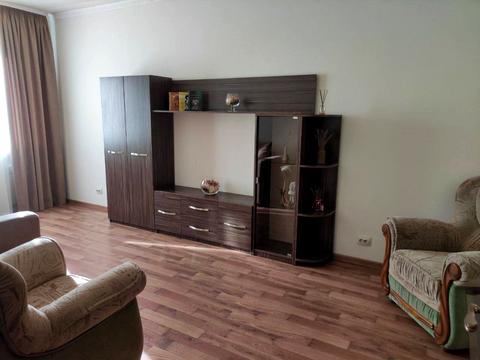 квартира за адресою Зарічанська вул., 11л