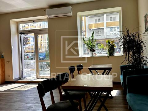 комерційна за адресою Івана Кожедуба вул., 8-A