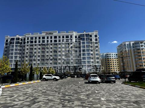 комерційна за адресою Івана Кожедуба вул., 8-A