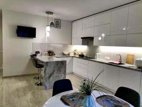 будинок за адресою Чорновола