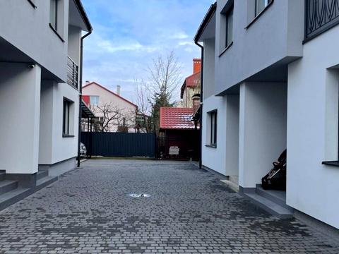 будинок за адресою Чорновола