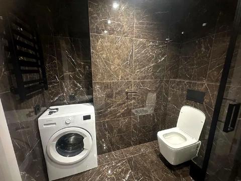 квартира за адресою Залізнична вул., 7В