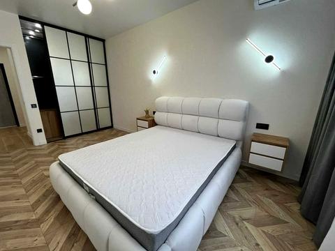 квартира по адресу Свободы ул., 5