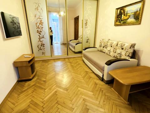 квартира за адресою Львів, Омеляна Поповича вул., 17