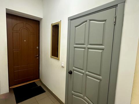 комерційна за адресою Київська вул., 68