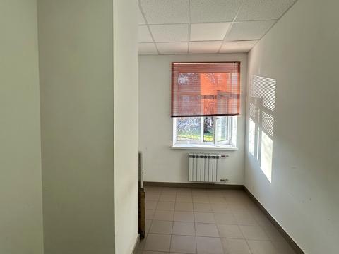 комерційна за адресою Київська вул., 68