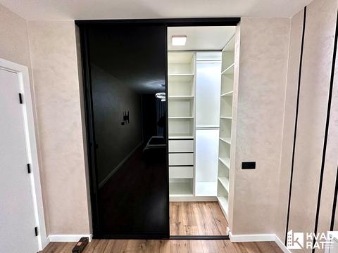 квартира по адресу Юліана Пелеша ул., 3