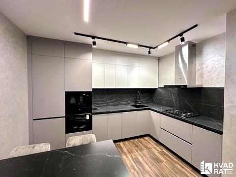 квартира по адресу Юліана Пелеша ул., 3