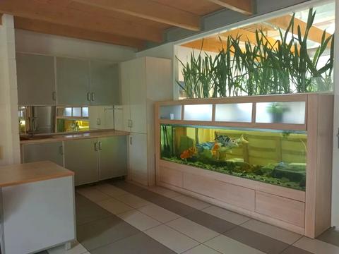 коммерческая по адресу Крутогорный спуск (Рогалёва), 12