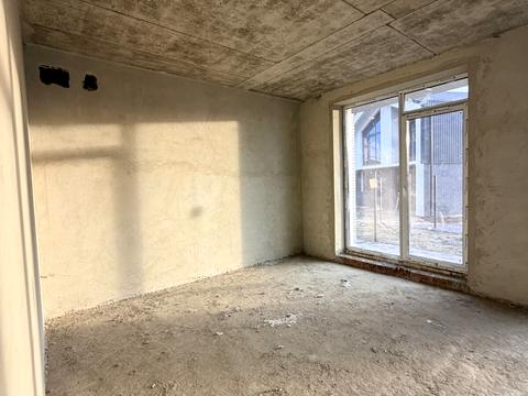 дом по адресу Коротка