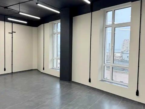 комерційна за адресою Дніпро, Ламана вул., 18