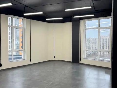 комерційна за адресою Дніпро, Ламана вул., 18