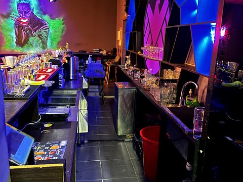 комерційна за адресою Нескорених вул., 14