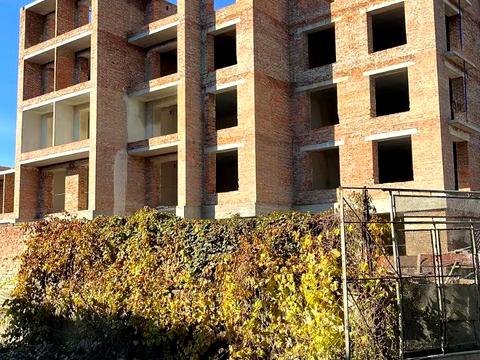 комерційна за адресою Княгинин вул., (Будинок 9)