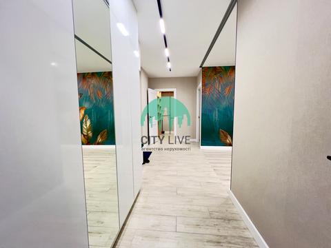 квартира за адресою Євгена Коновальця вул., 37-А