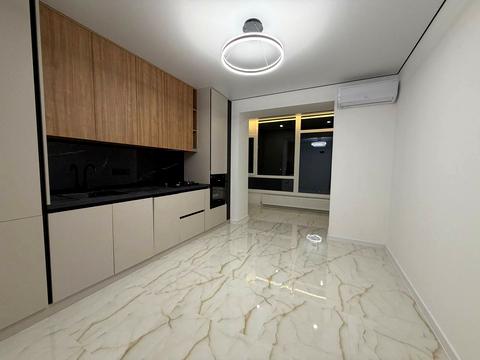 квартира за адресою Августина Волошина вул., (Будинок 2)