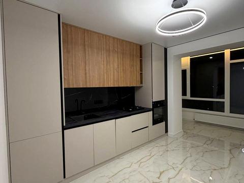 квартира за адресою Августина Волошина вул., (Будинок 2)