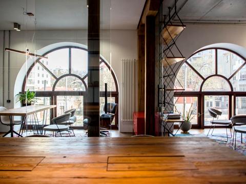 комерційна за адресою Французький бульв., 2