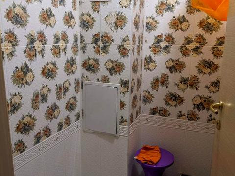 комерційна за адресою Кам'янецька вул., 118