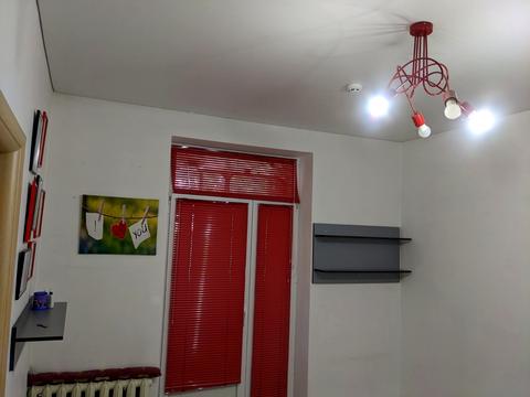 комерційна за адресою Кам'янецька вул., 118