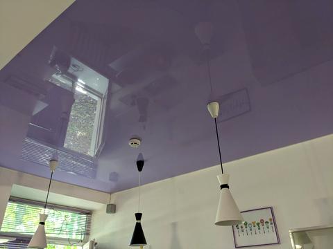 комерційна за адресою Кам'янецька вул., 118