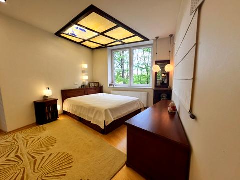 квартира за адресою Олександра Олеся вул., 20