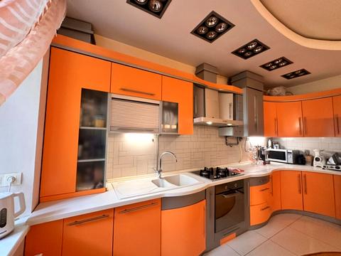 квартира за адресою Олександра Олеся вул., 20