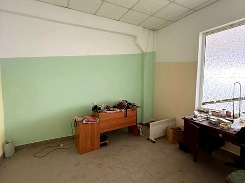 комерційна за адресою Романа Шухевича вул. (Курчатова), 8