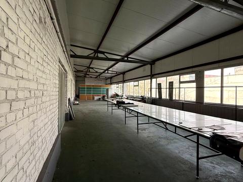 комерційна за адресою Романа Шухевича вул. (Курчатова), 8