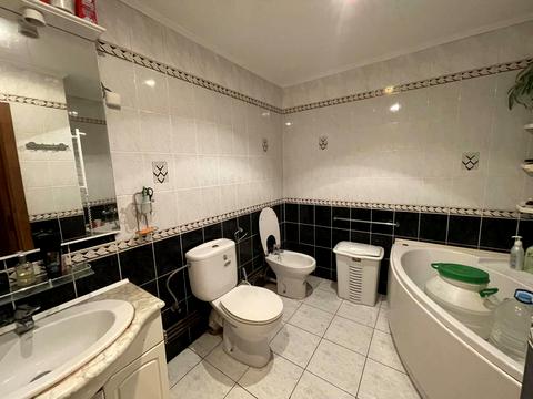 квартира за адресою Південний бульв., 35