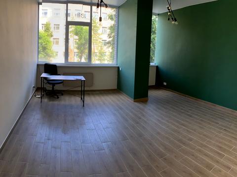 комерційна за адресою Проскурівська вул., 74А