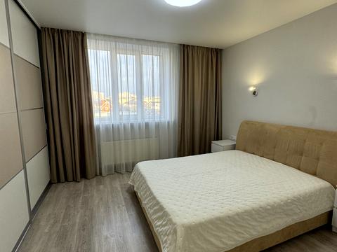 квартира за адресою Братська вул., 12