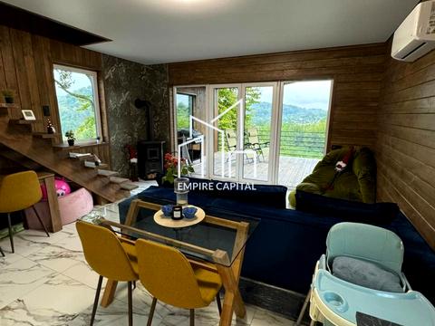 будинок за адресою с. Бірки, Польова