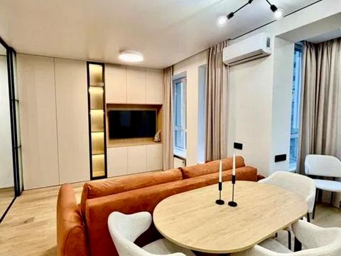 квартира за адресою Щаслива вул., (Будинок 14/2)