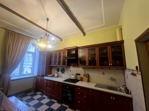 квартира по адресу Пекарская ул., 36