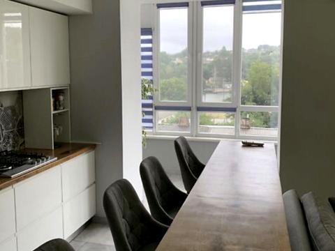 квартира по адресу Князей Кориатовичей ул., 114