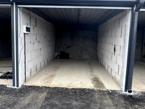 паркоместо по адресу Миколи Сингаївського ул. (Ново-Оскольская), 14в