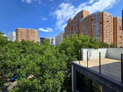 будинок за адресою 1 лінія