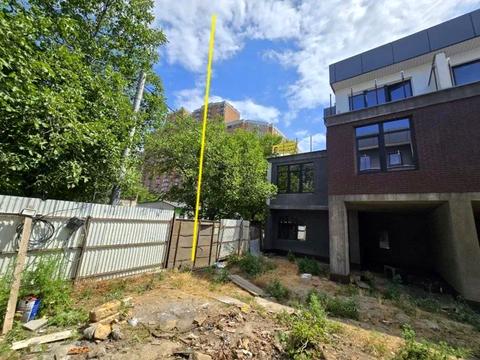 будинок за адресою 1 лінія