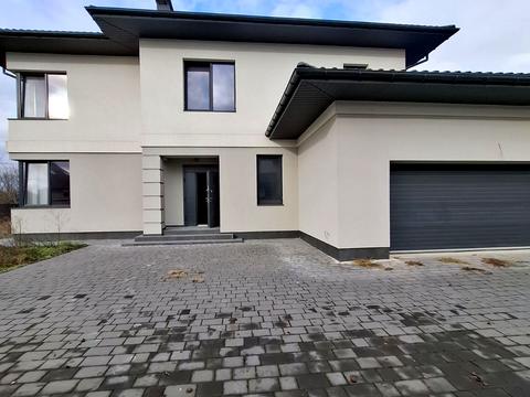 дом по адресу Романа Левицкого ул.