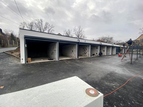 паркомісце за адресою Миколи Сингаївського вул. (Ново-Оскольська), 14