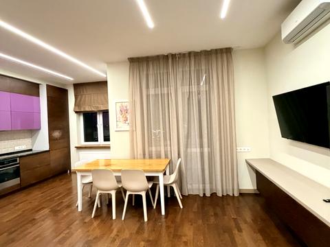 квартира за адресою В'ячеслава Чорновола просп. (), 75