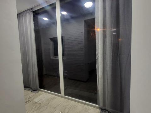 комерційна за адресою Отакара Яроша пров., 12а