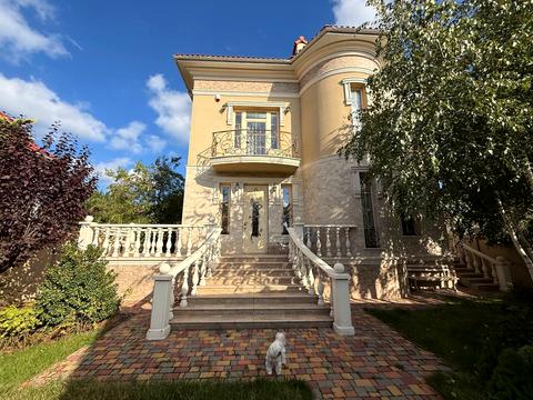 будинок за адресою Лазурна вул.