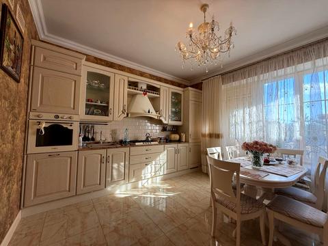 будинок за адресою Лазурна вул.