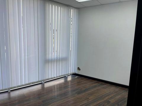 комерційна за адресою Бернардацці вул. (Красних Зір), 2а к2